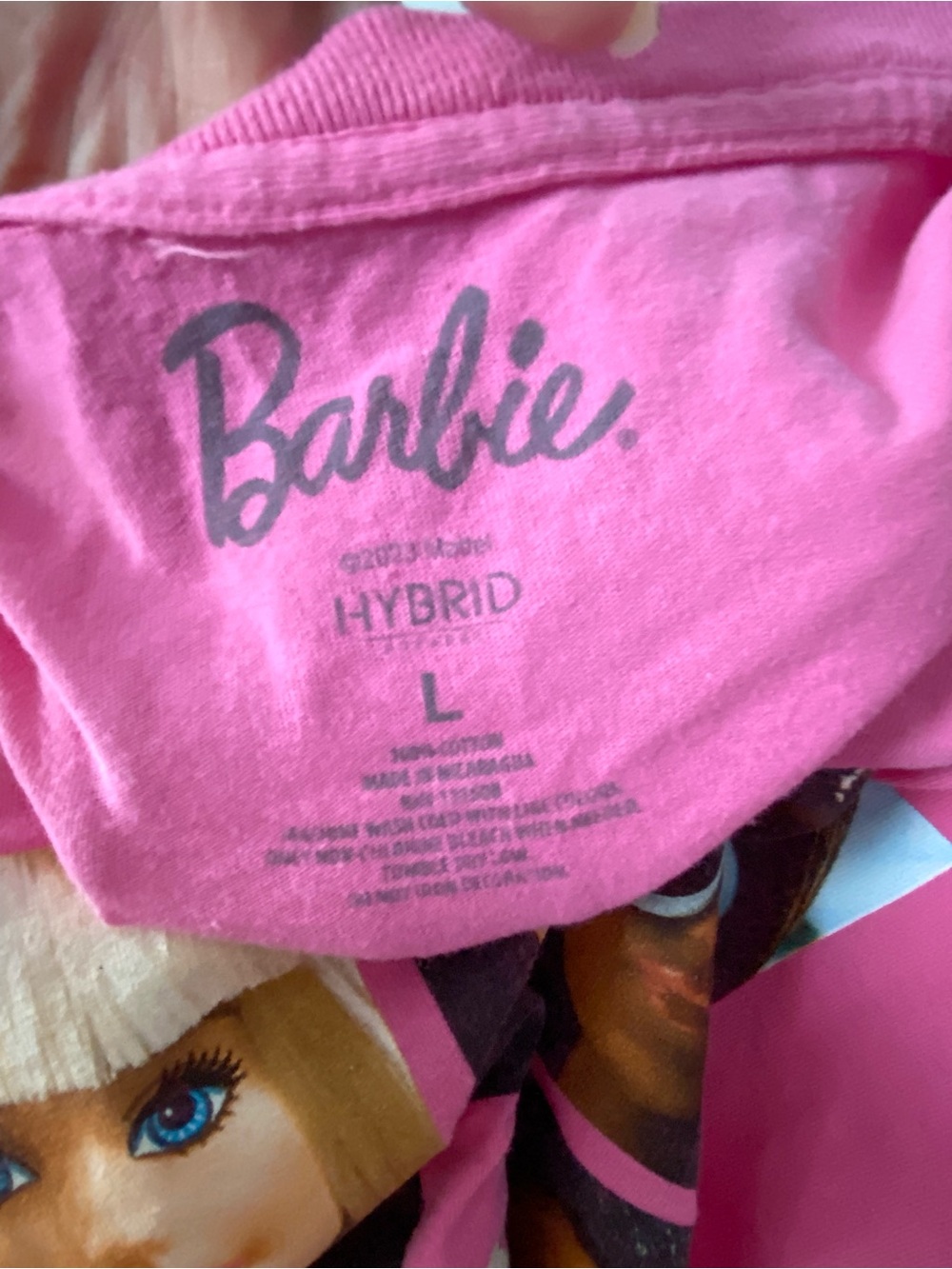Barbie Mattel Pink Graphic Short Sleeve Tshirt 100% Cotton Size Large - Picture 4 of 5